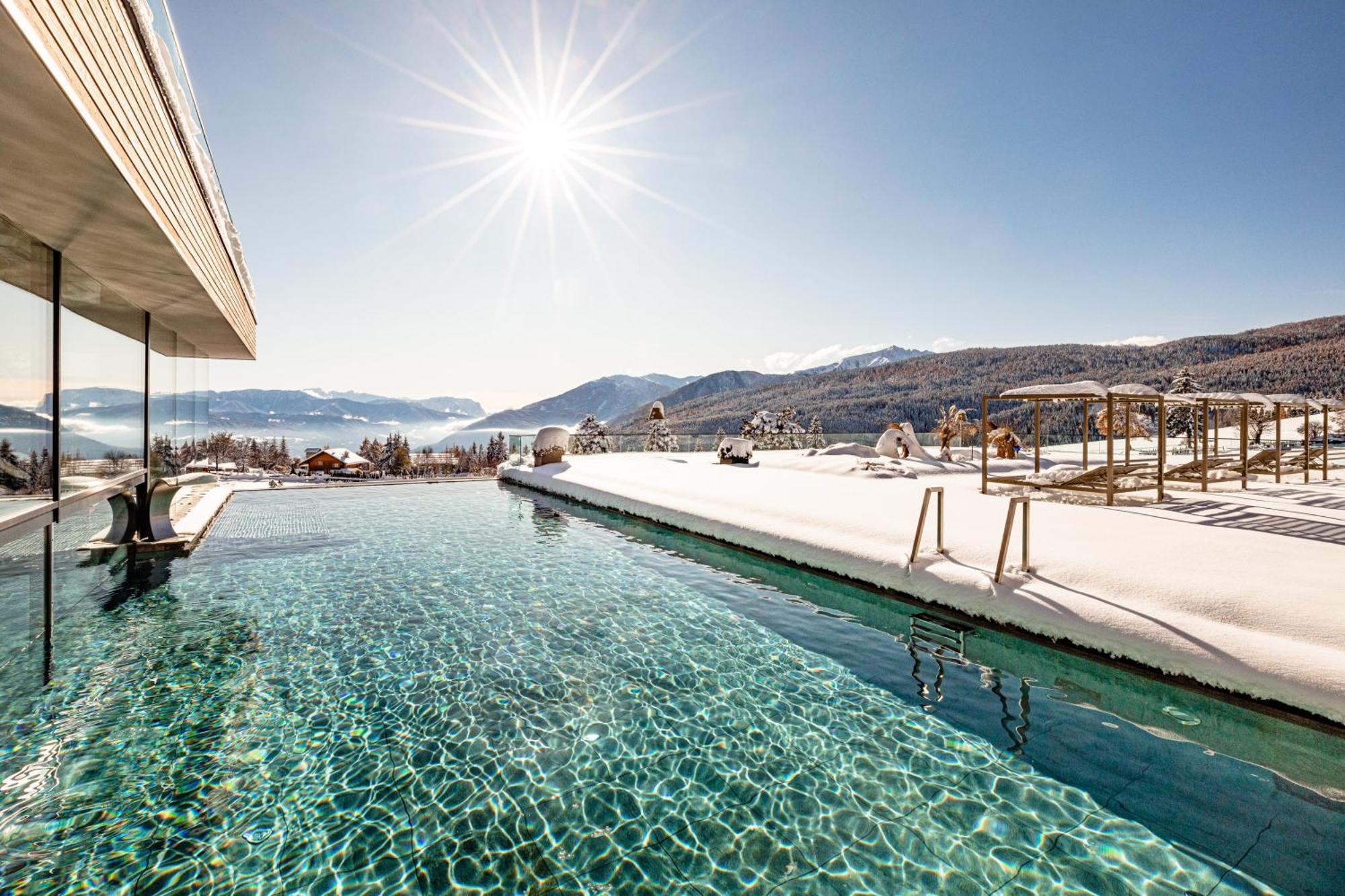 Отель Sonnenberg Panorama Dolomites Wellbeing Маранца Экстерьер фото